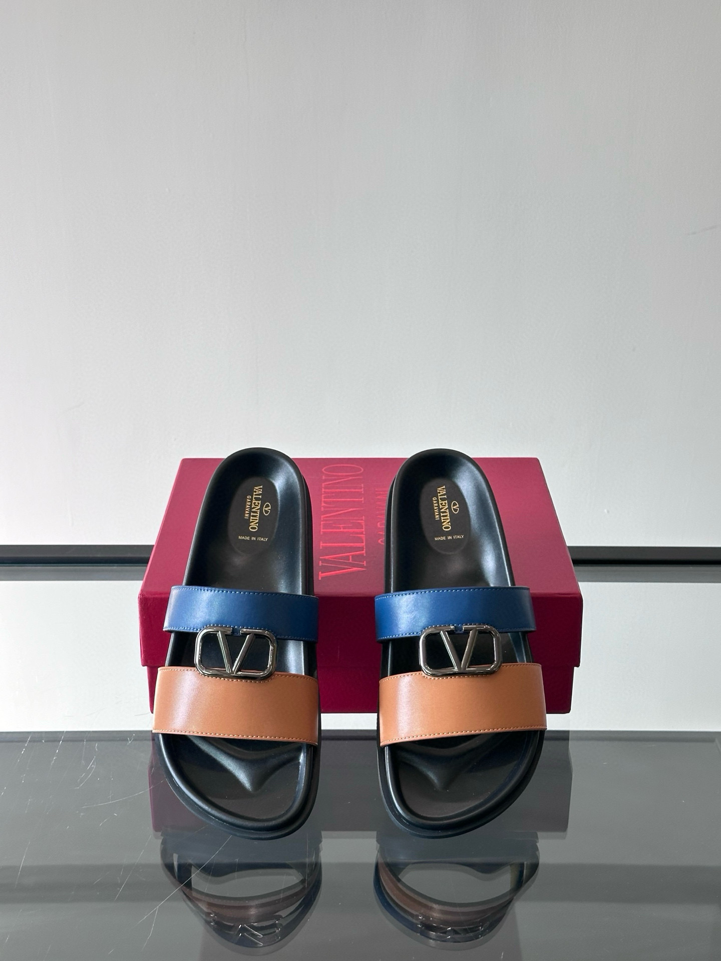 발렌티노 남자 슬리퍼