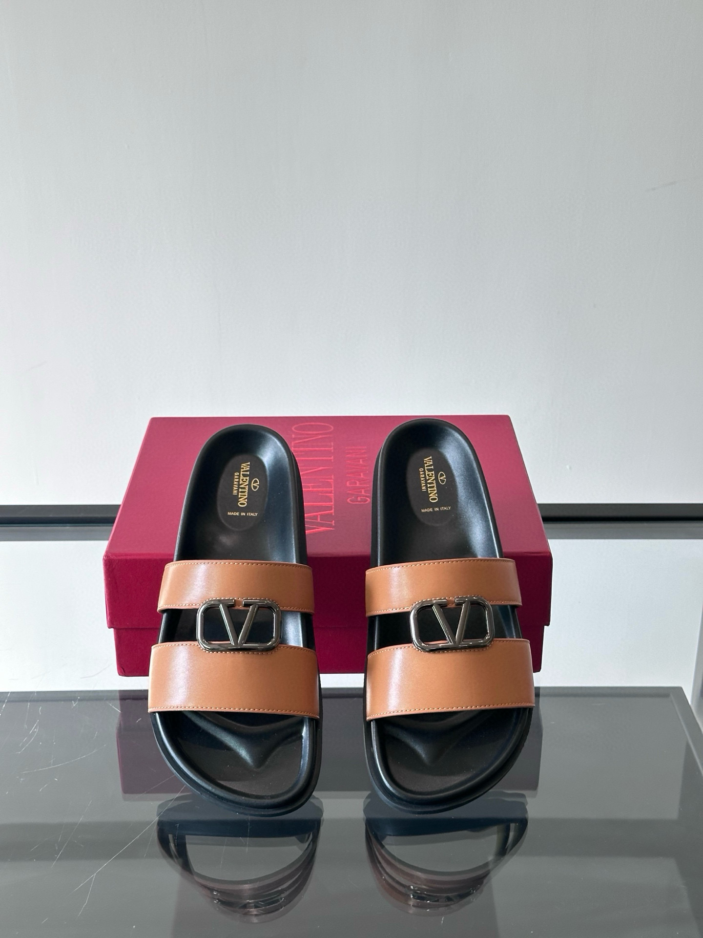 발렌티노 남자 슬리퍼