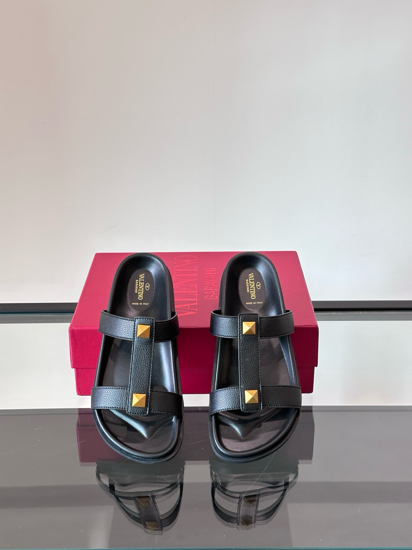 발렌티노 남자 슬리퍼