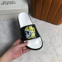 알렉산더 맥퀸 남녀공용 슬리퍼