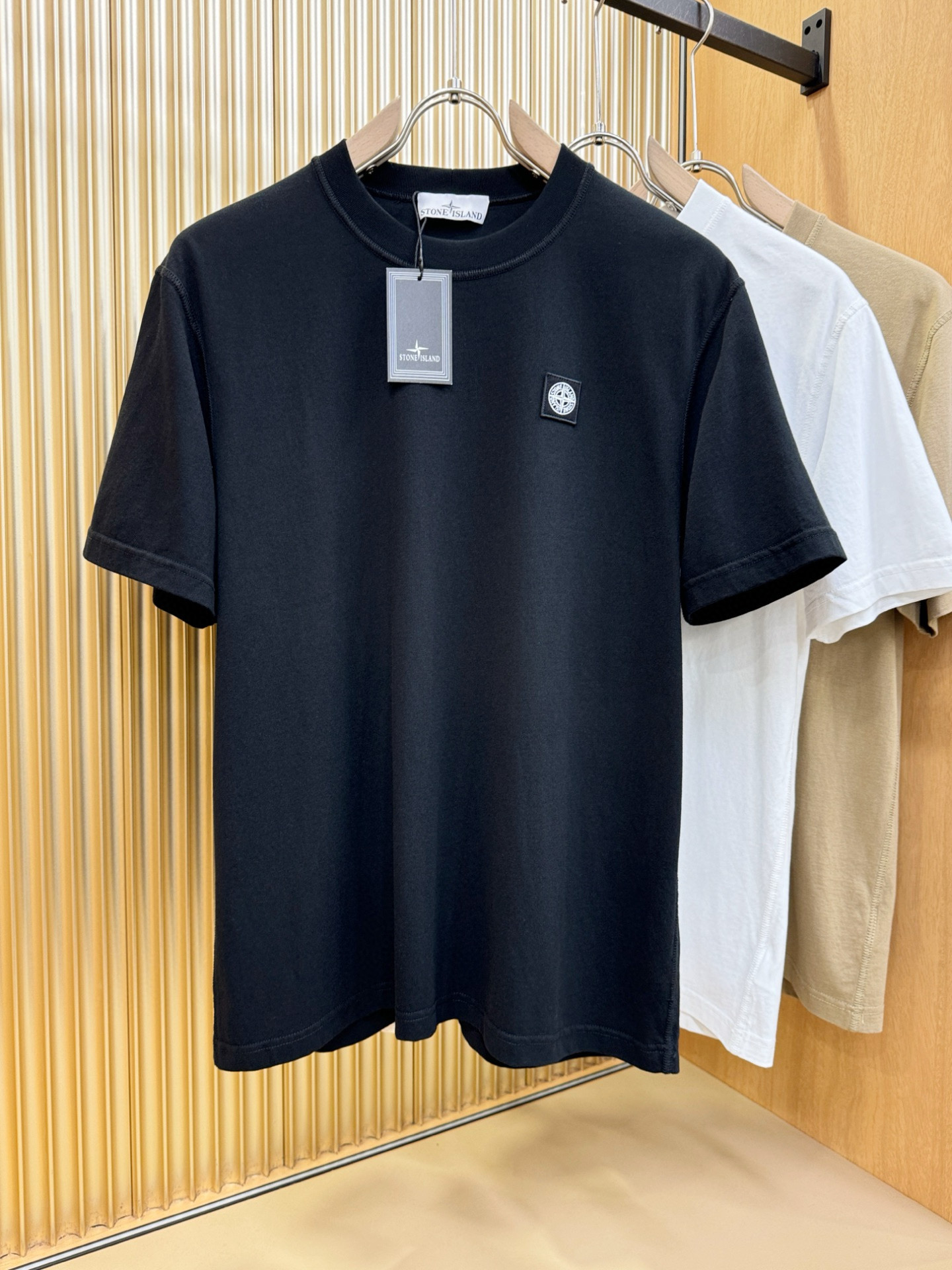 스톤아일랜드 반팔티