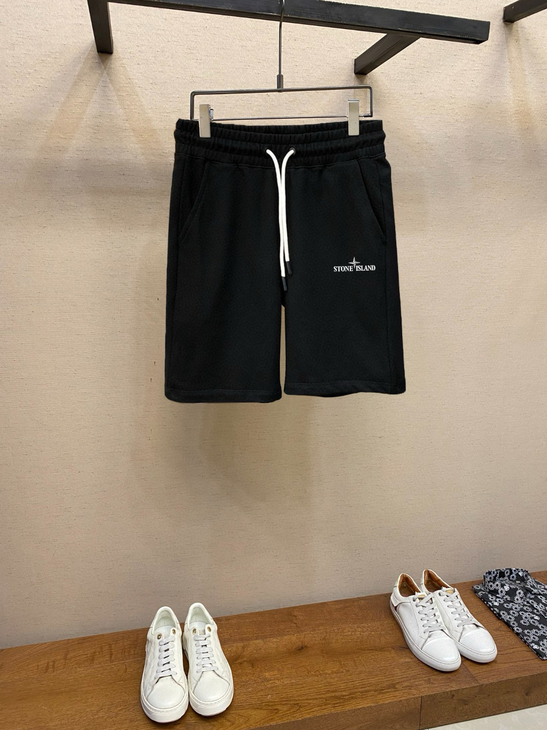 스톤아일랜드 반바지