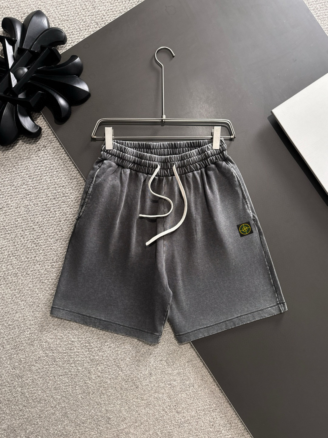 스톤아일랜드 반바지