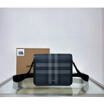 버버리  남자가방