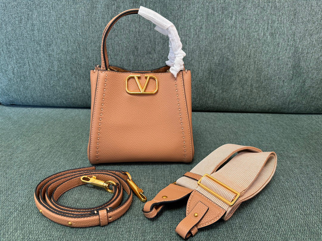 발렌티노 가라바니 여자가방 6099