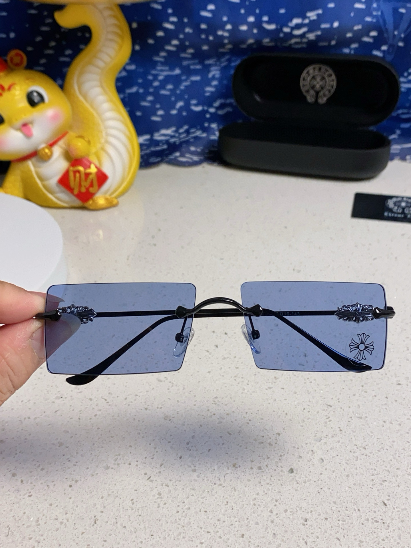 크롬하츠 선글라스