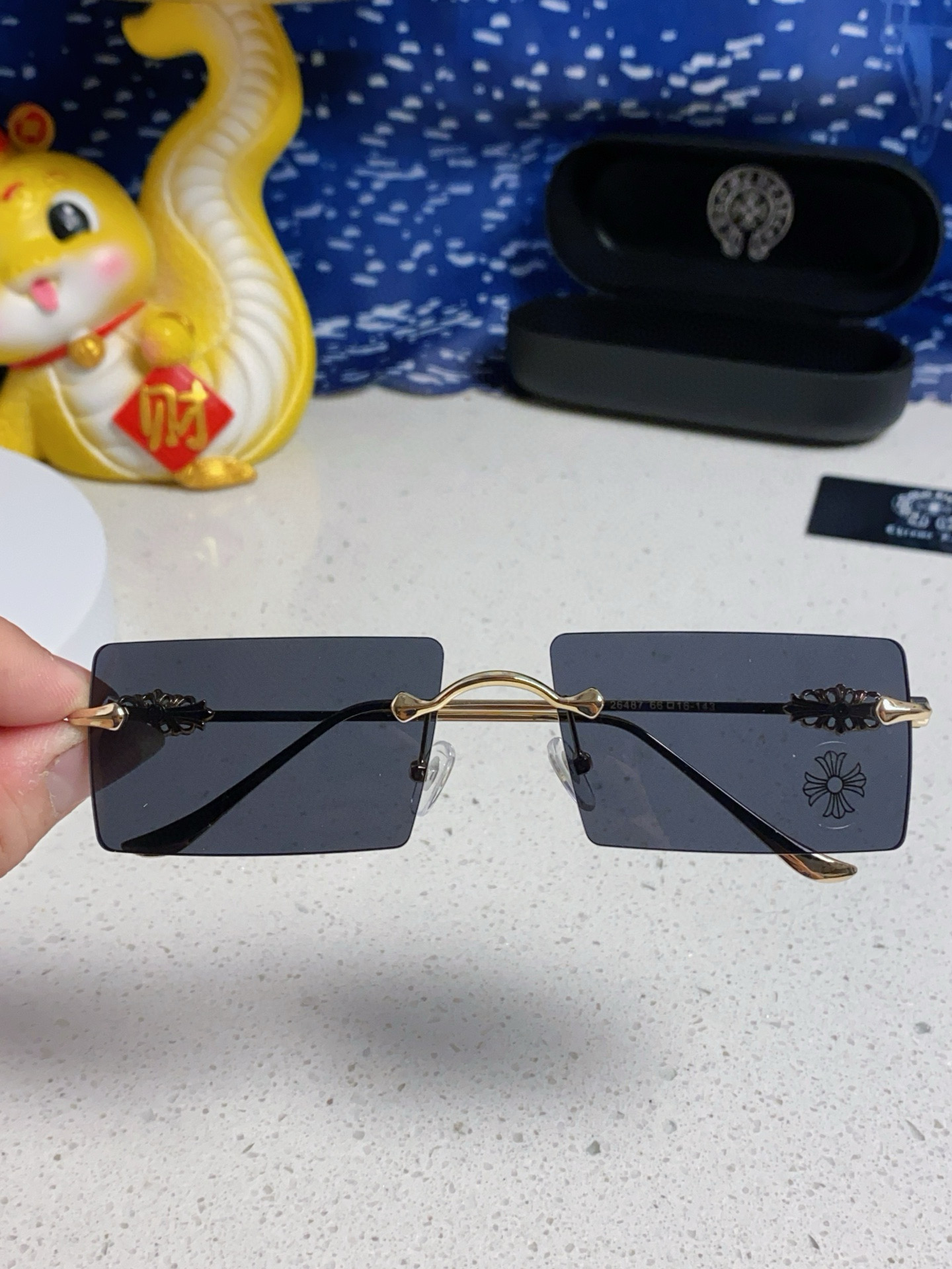 크롬하츠 선글라스