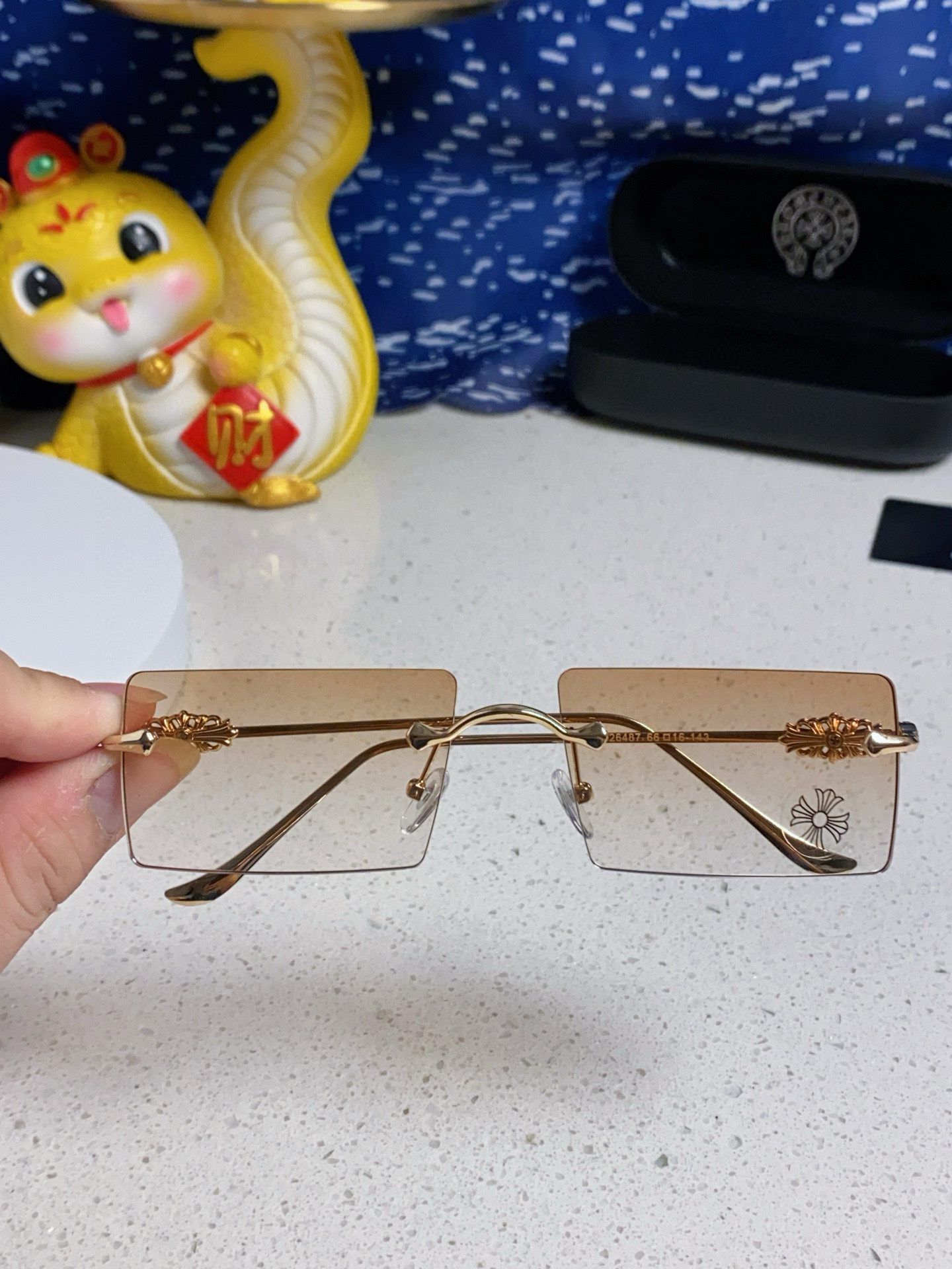 크롬하츠 선글라스