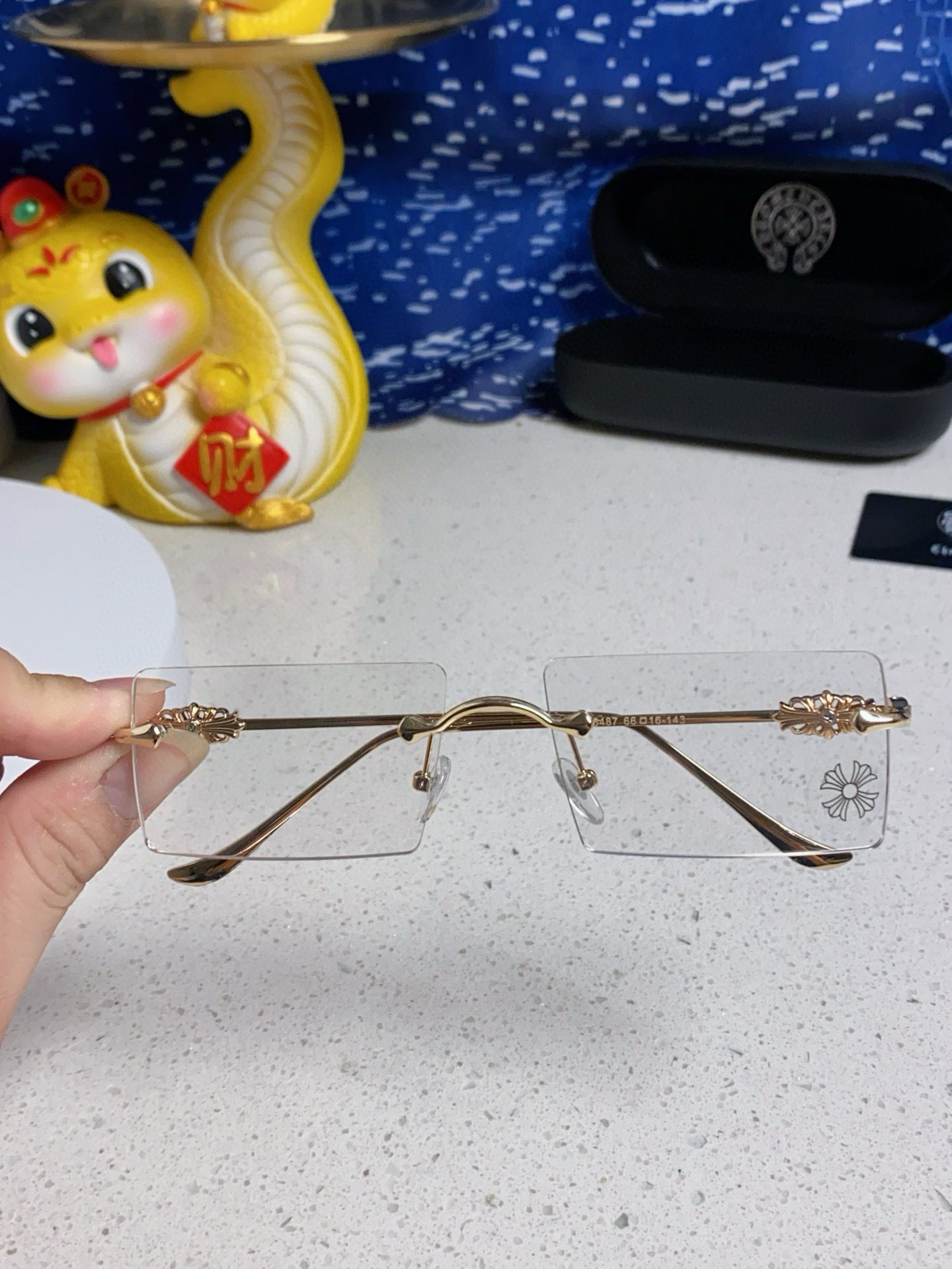 크롬하츠 선글라스