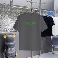 버버리 남자 반팔티