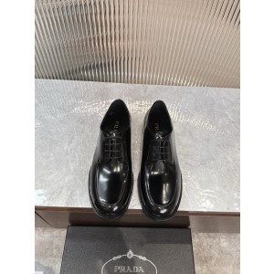 프라다 남자 구두