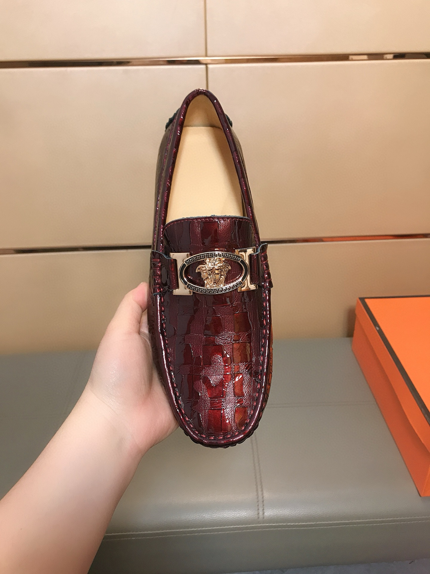 베르사체 남자 구두