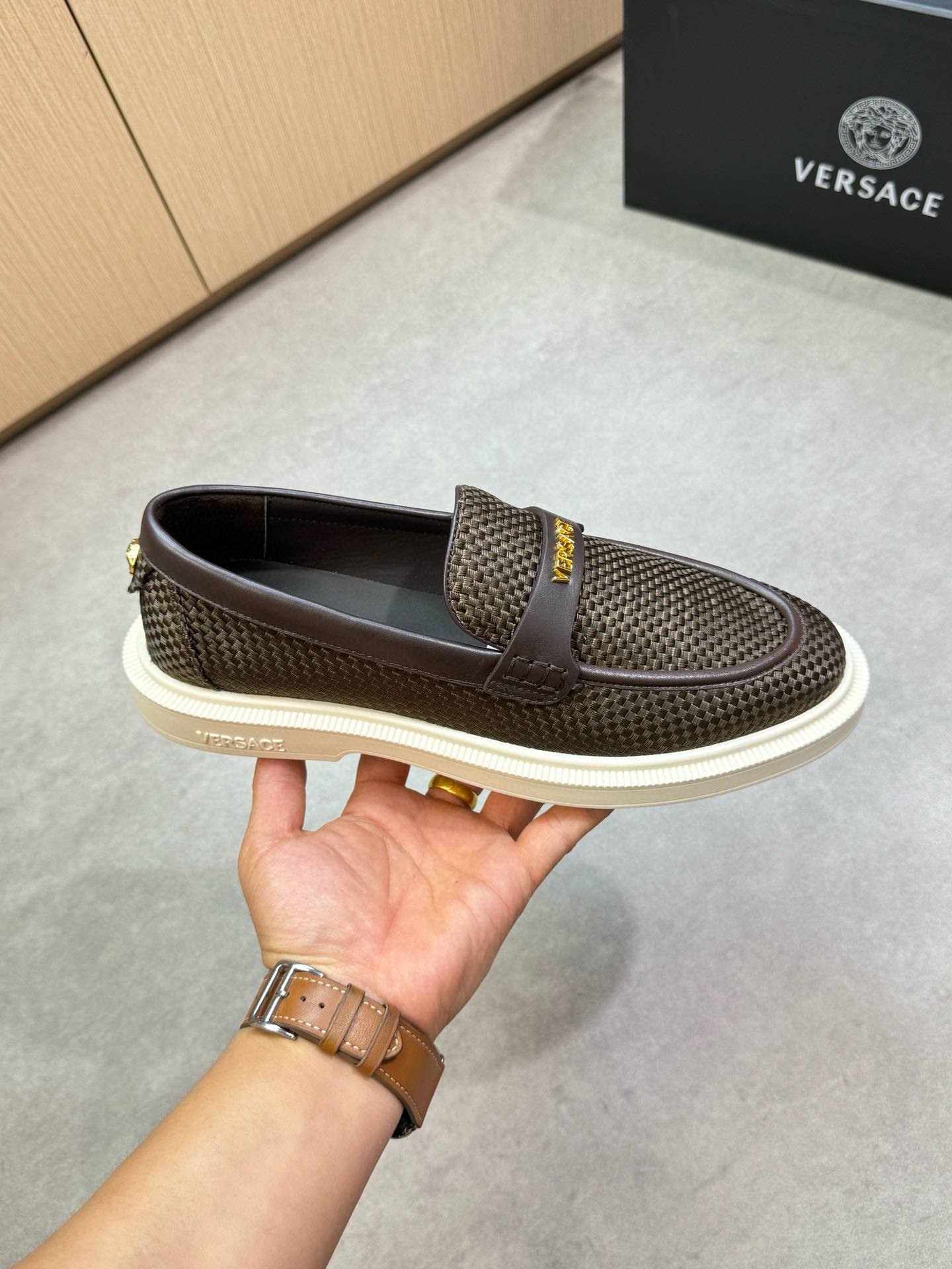 베르사체 남자 구두