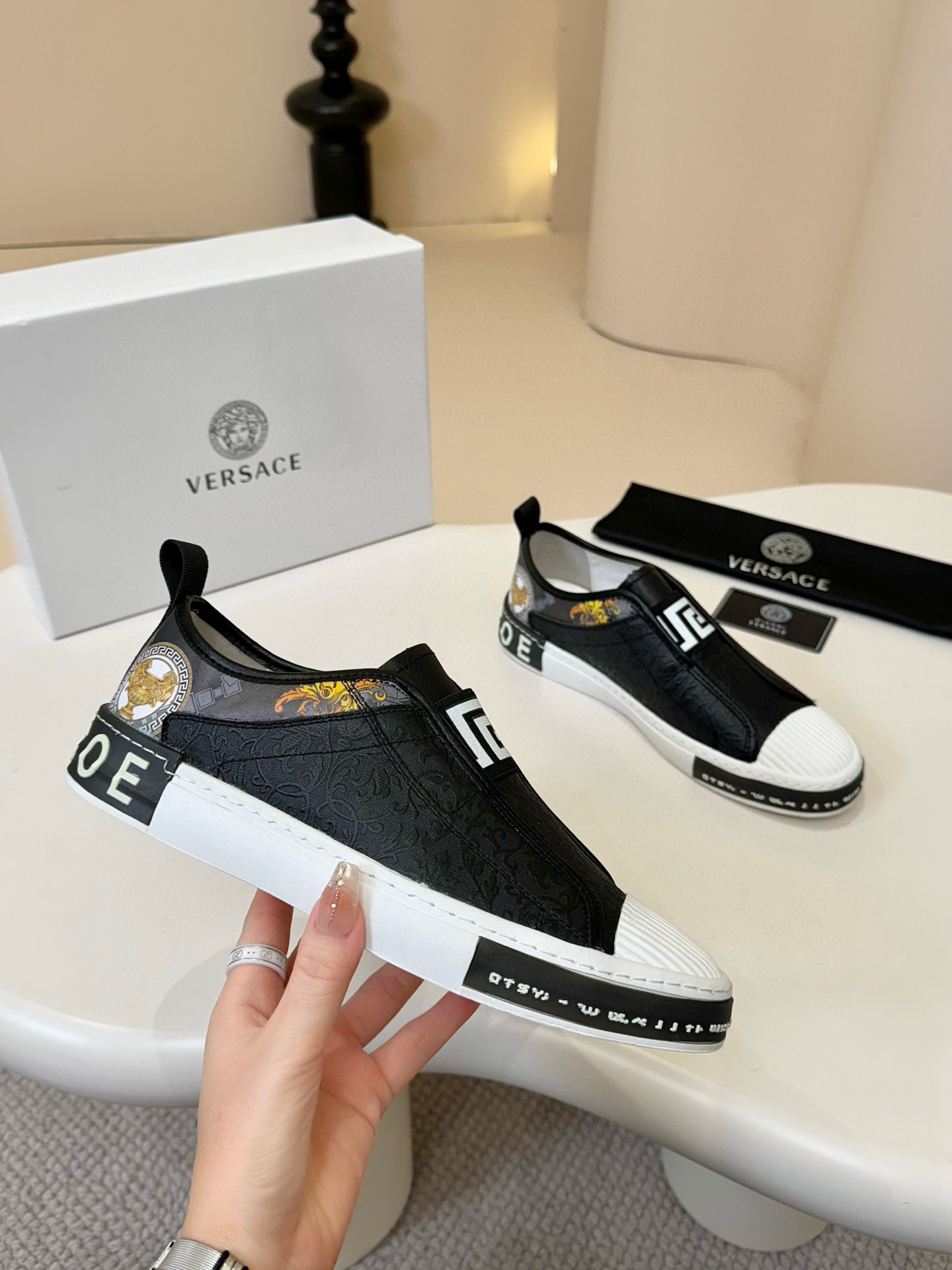 베르사체 남자 스니커즈 신발 운동화