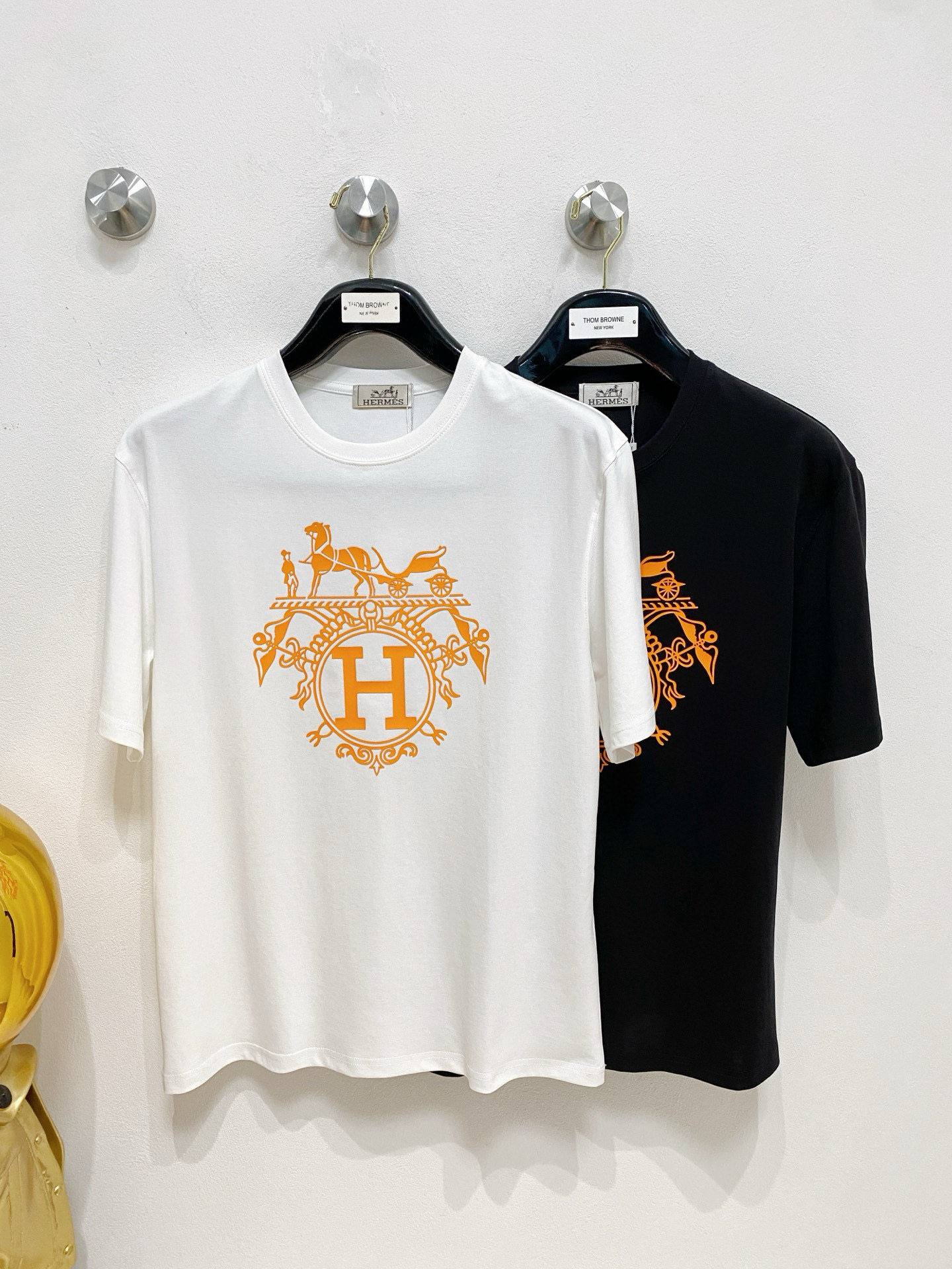 에르메스 2컬러 남자 반팔티