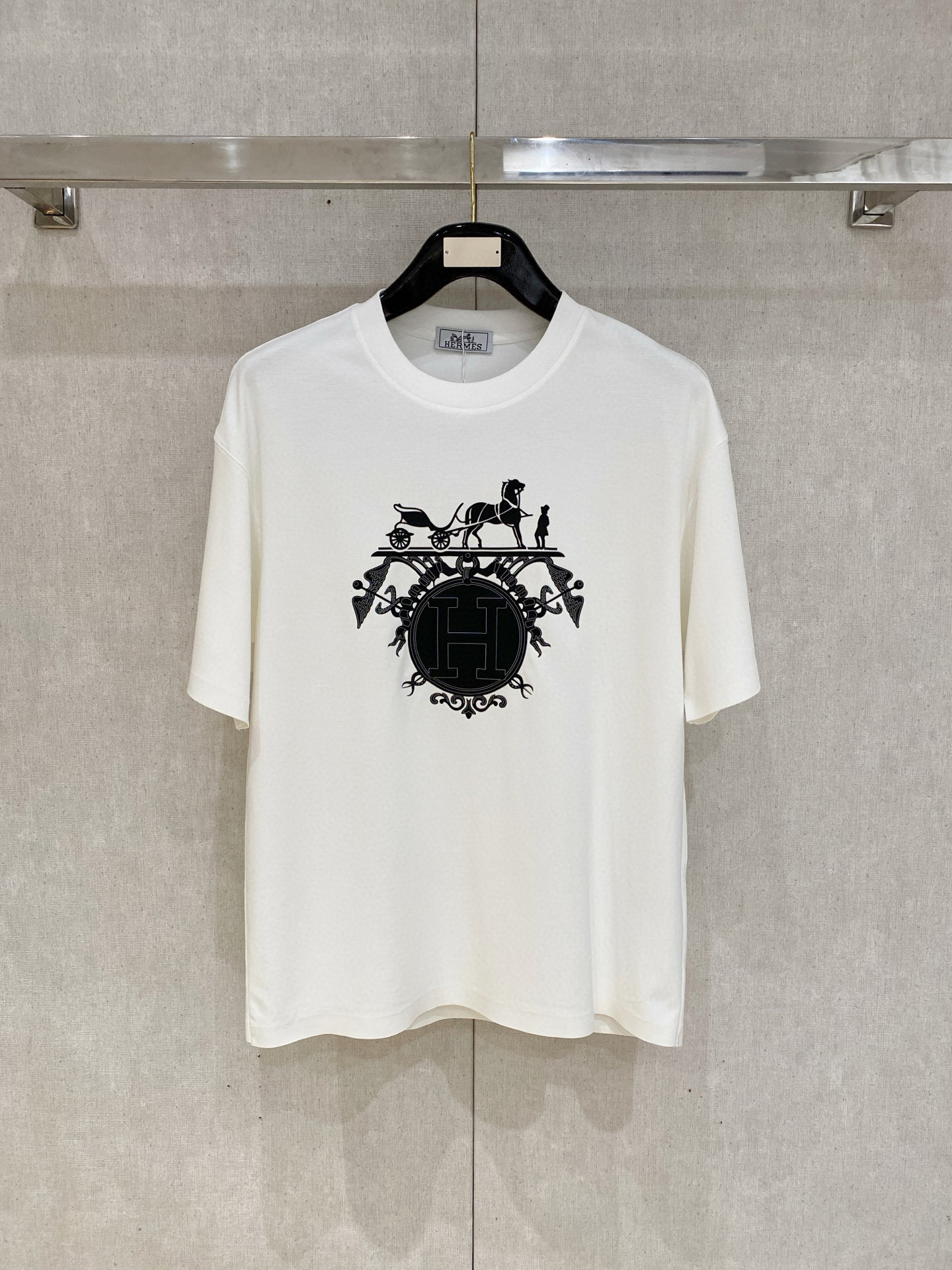 에르메스 남자 반팔티