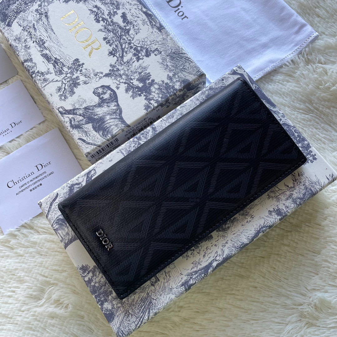 디올 002 남자 장지갑