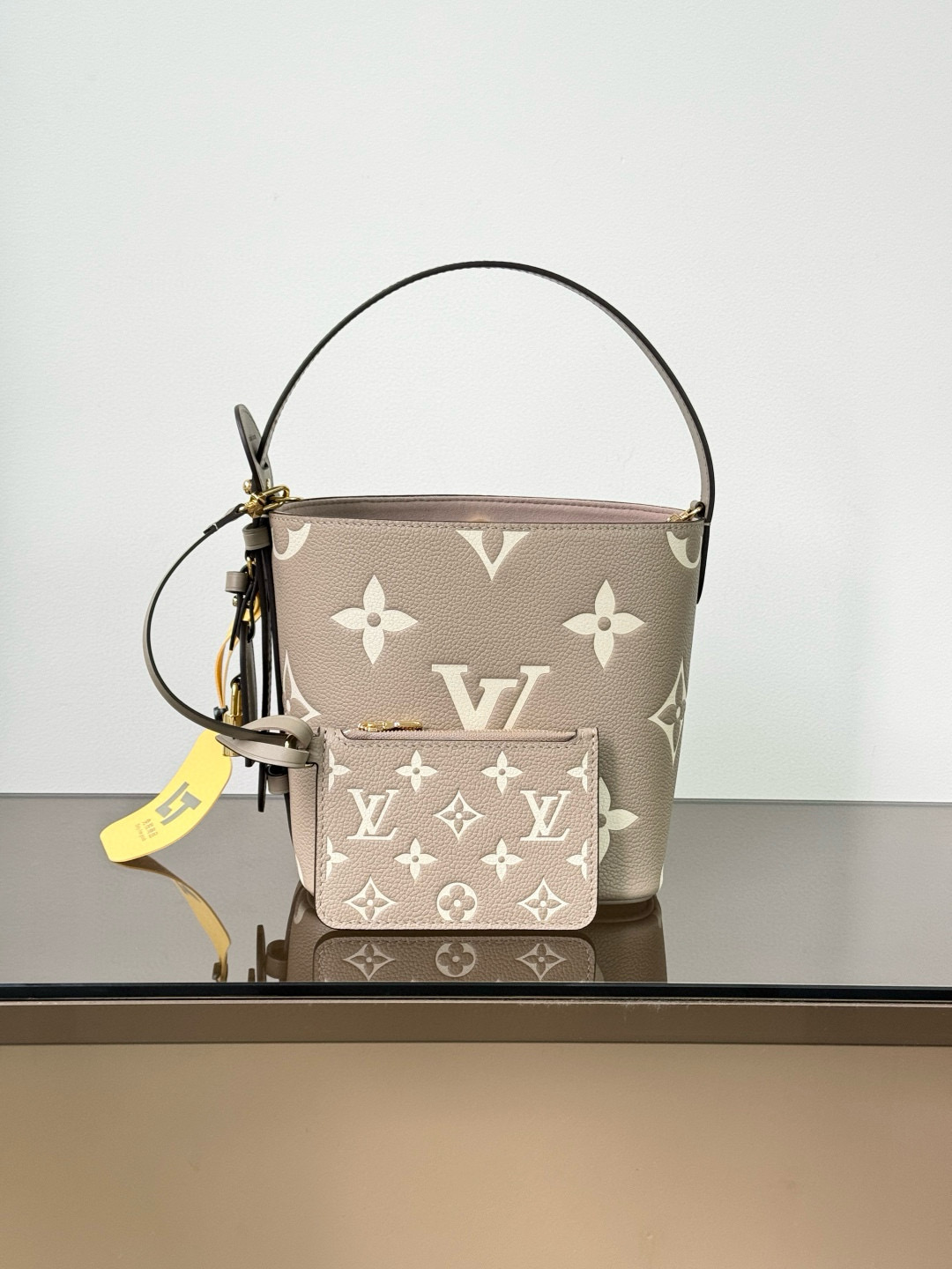 루이비통 M13045 여자가방