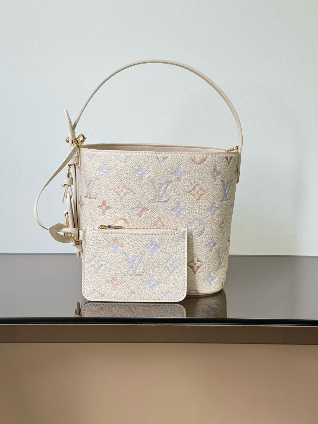 루이비통 M25673 여자가방