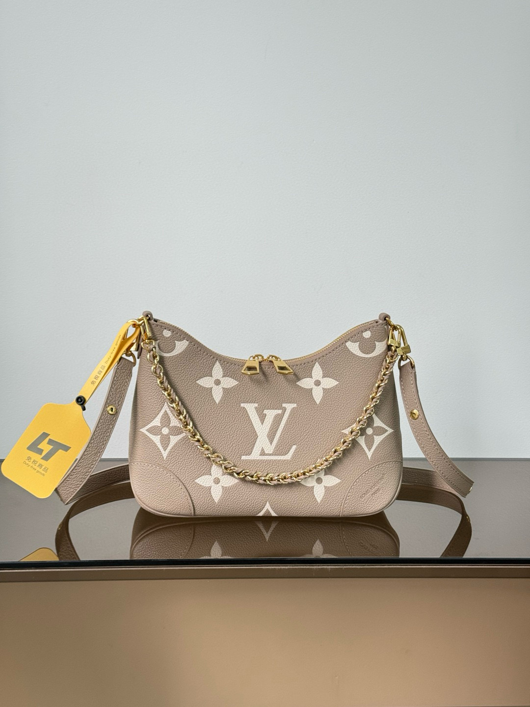 루이비통 M13224 여자가방