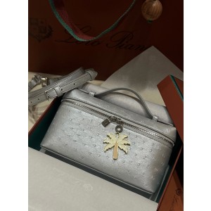 로로피아나 여자가방