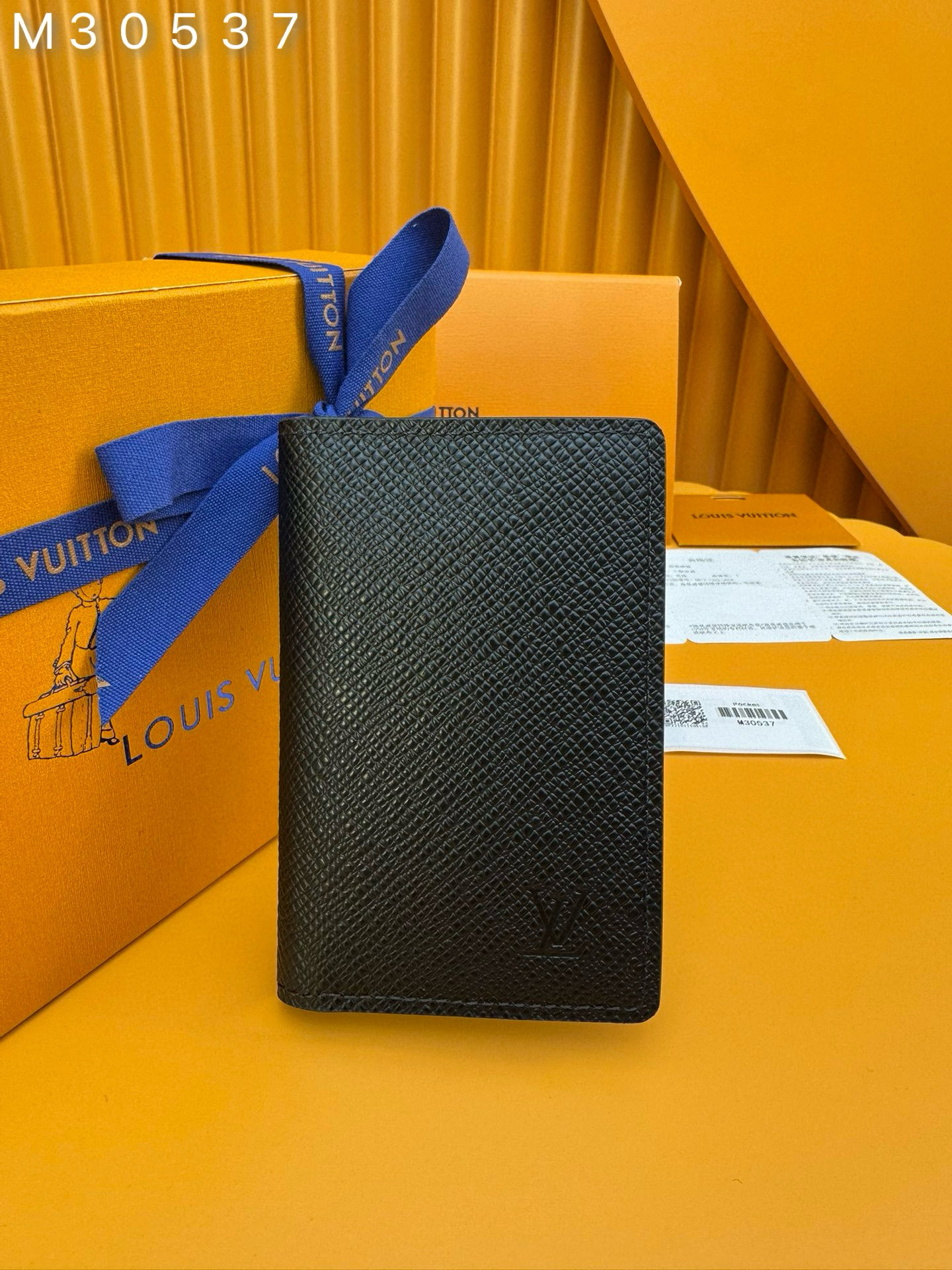루이비통 M30537 카드지갑 머니클립