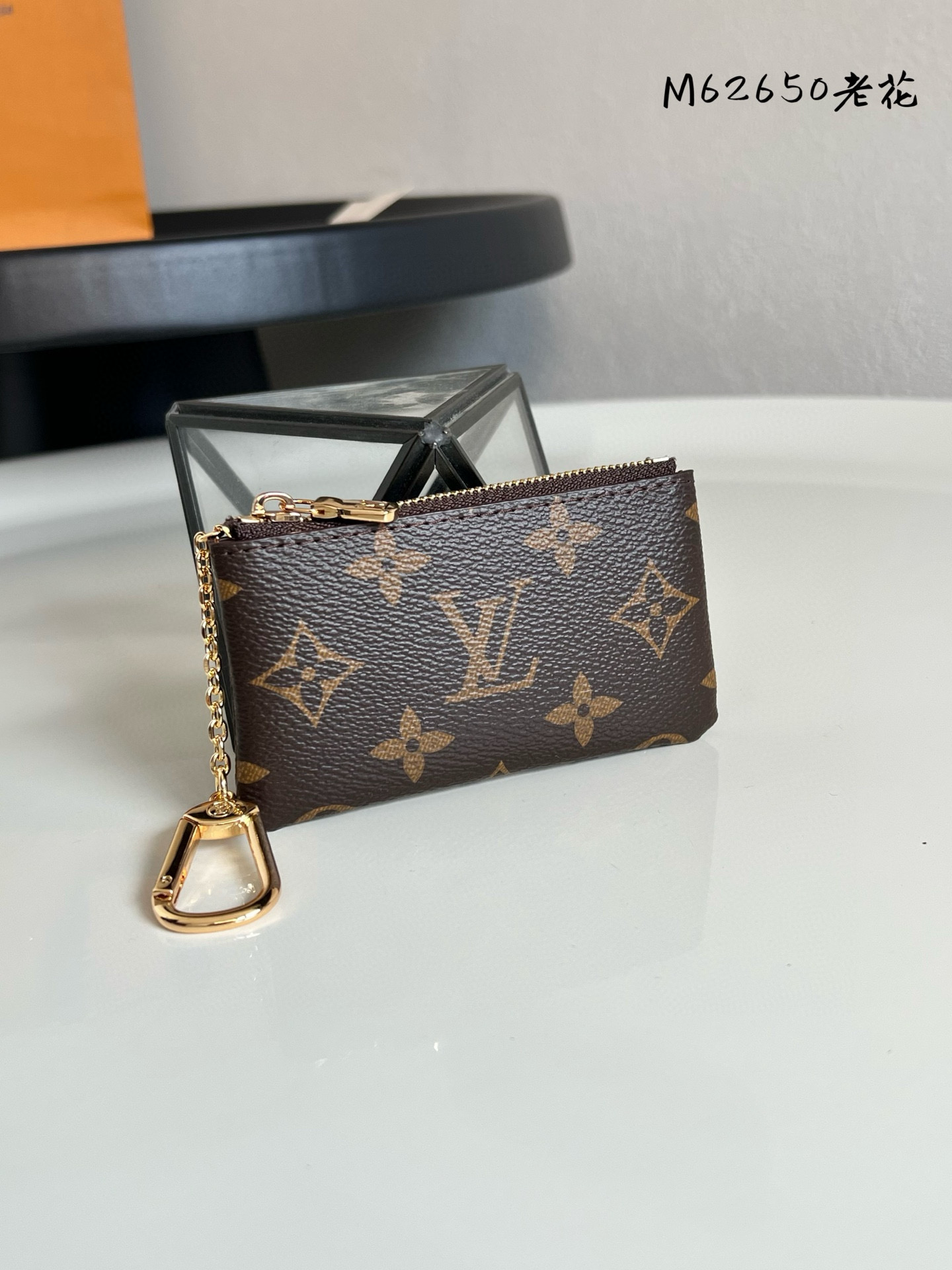 루이비통 M62650 카드지갑 머니클립