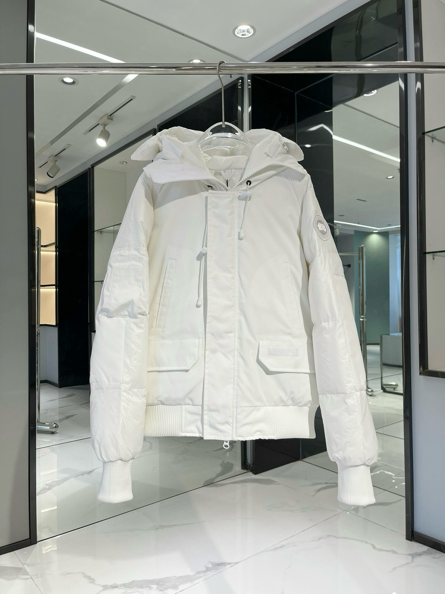 캐나다구스 남녀공용 패딩