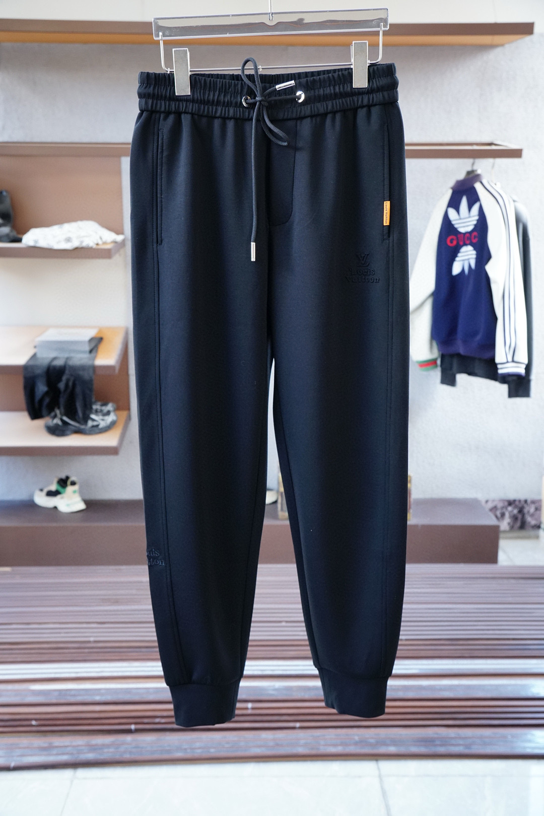 루이비통 2컬러 남자 바지