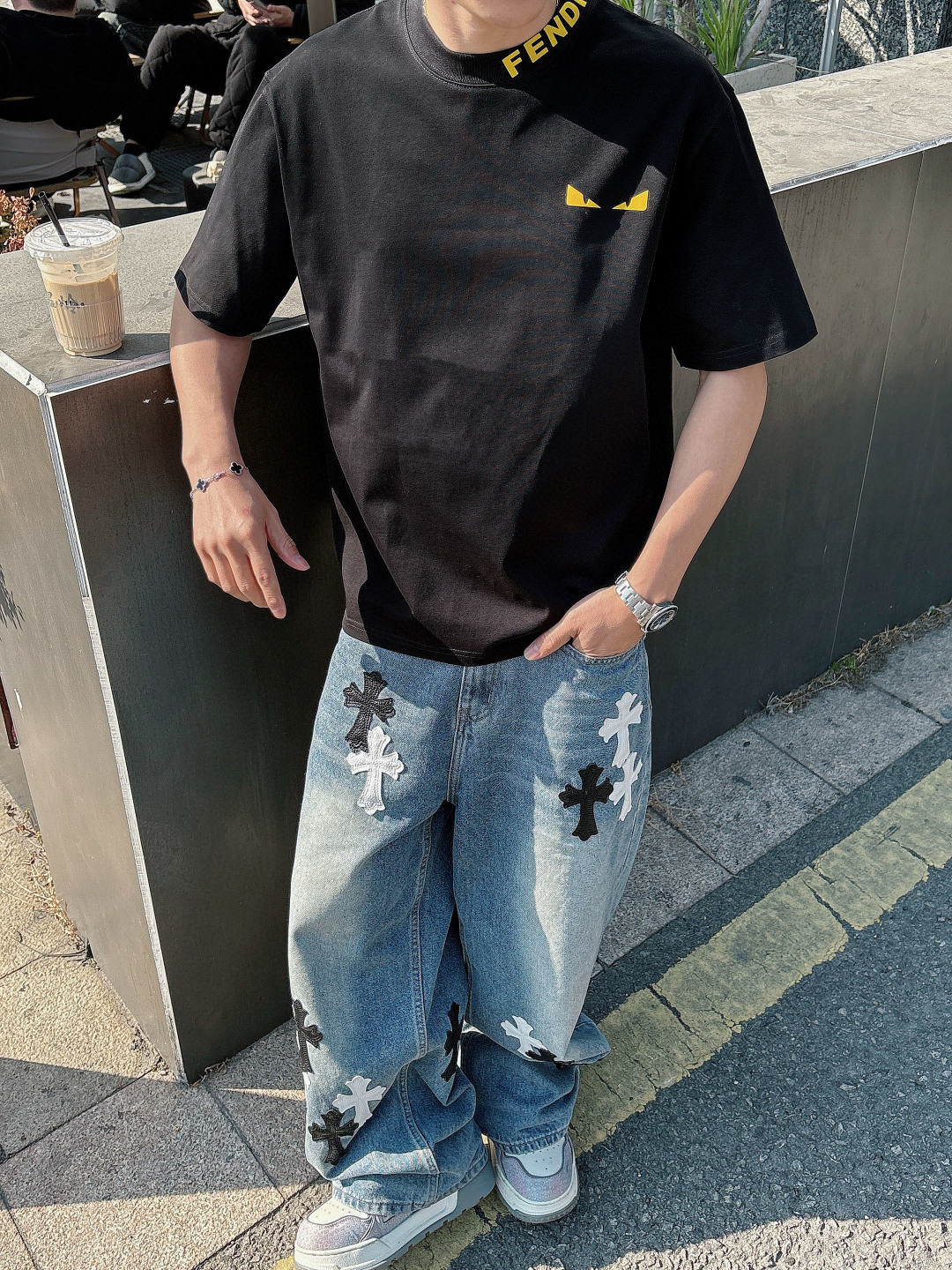 펜디 남자 반팔티