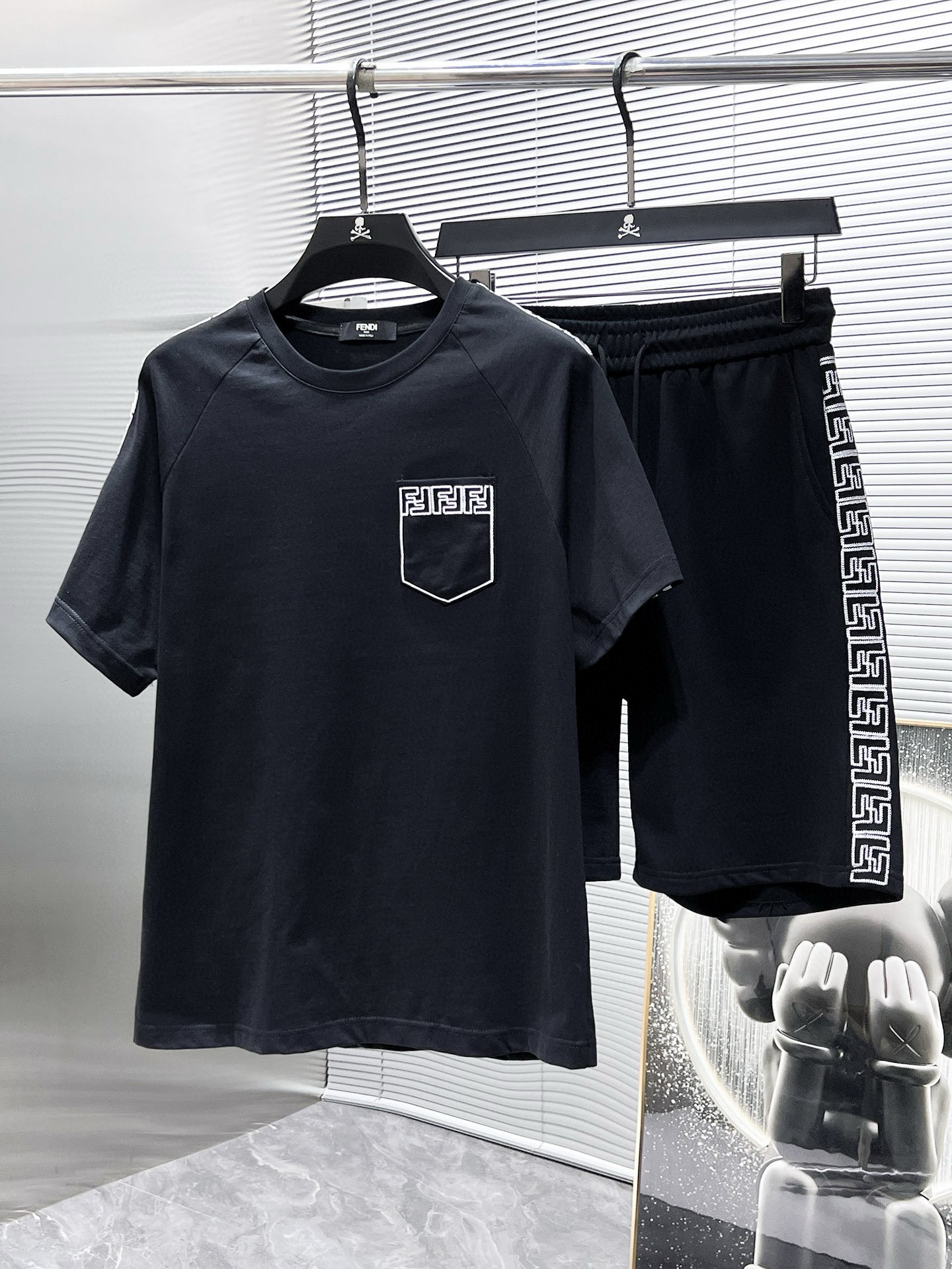 펜디 남자 세트