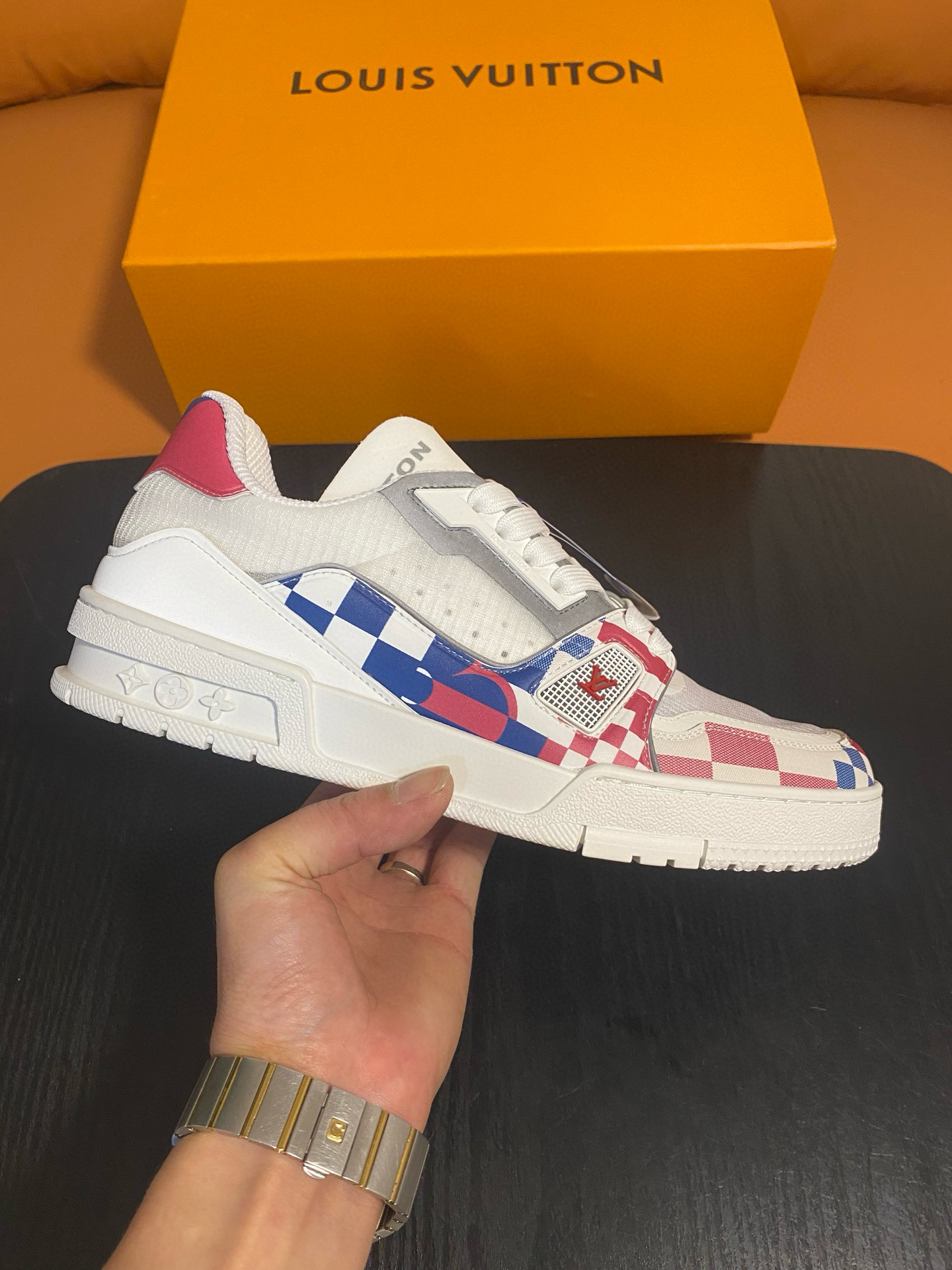 루이비통 남녀공용 신발 운동화 스니커즈