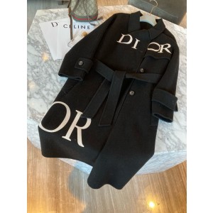 디올 여자 코트