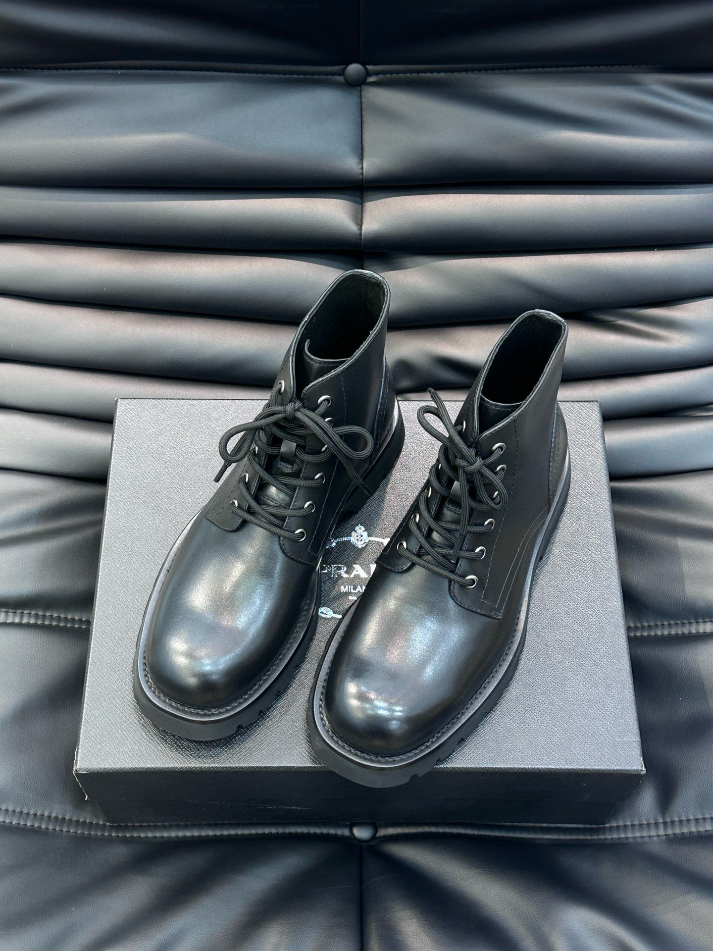 프라다 남자 부츠