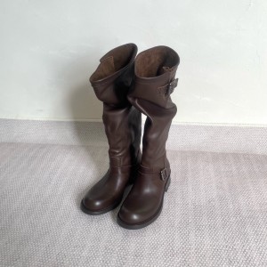 프라다 여자 부츠