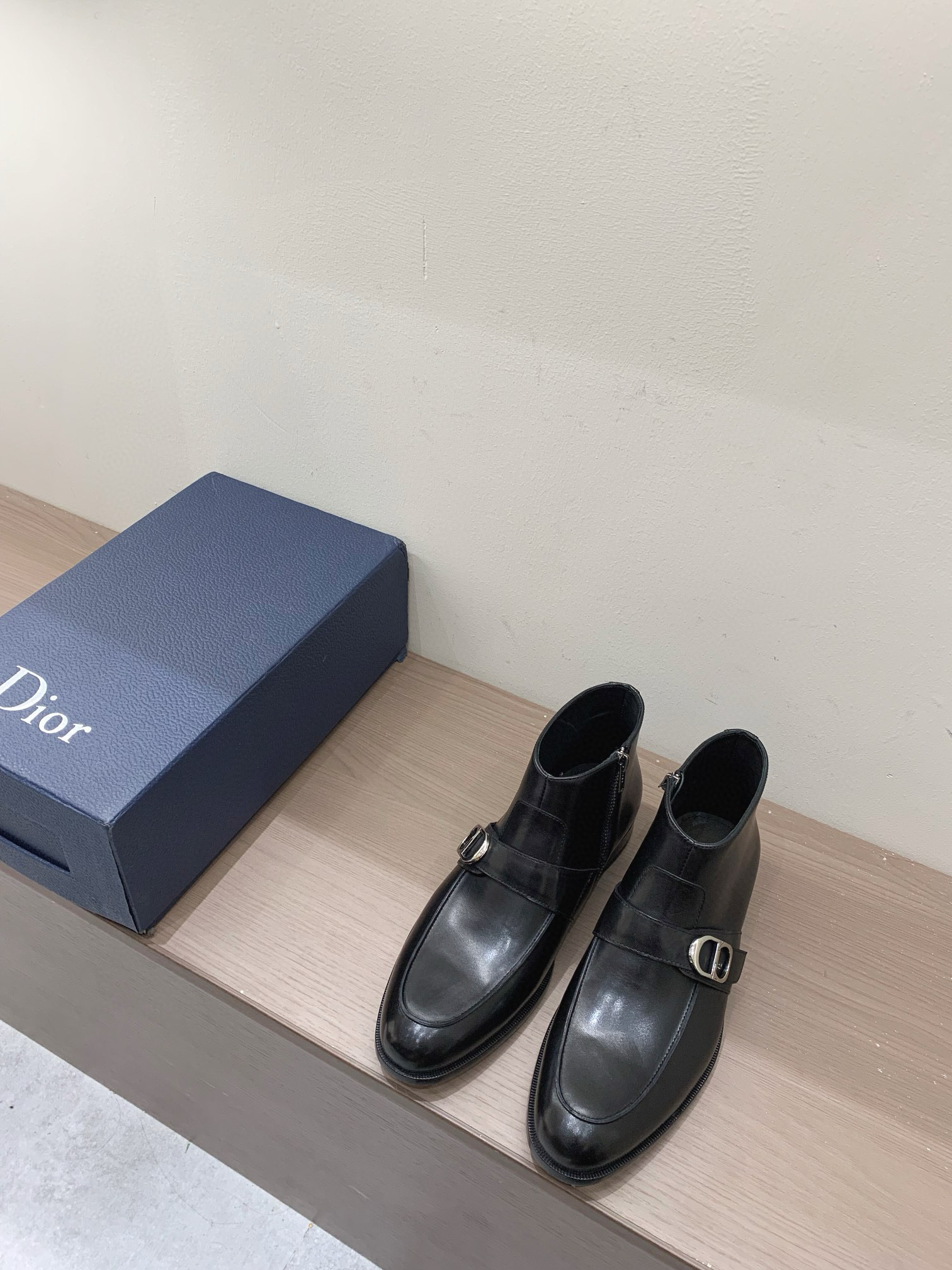 디올 남자 부츠