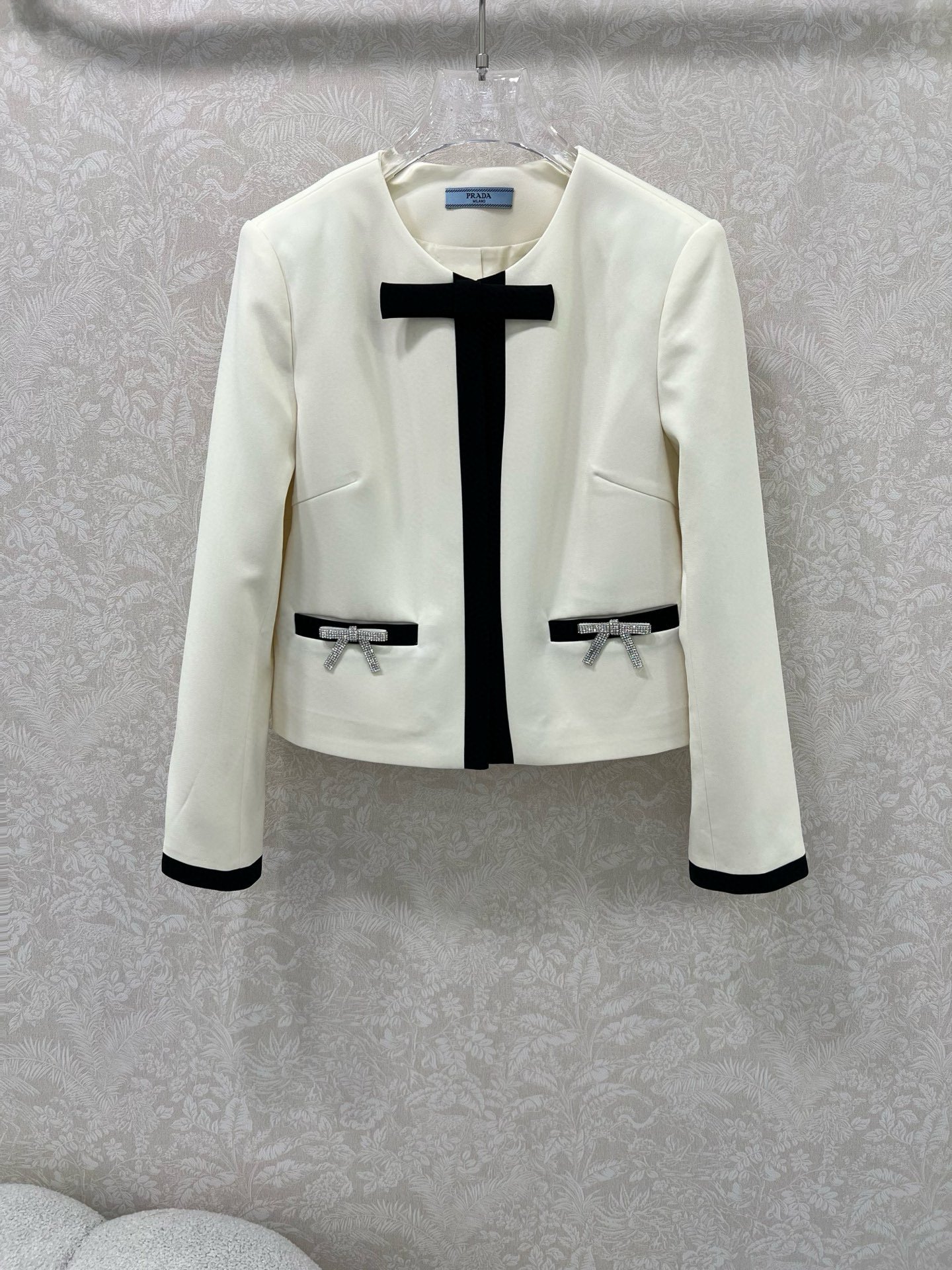 프라다 여자 자켓