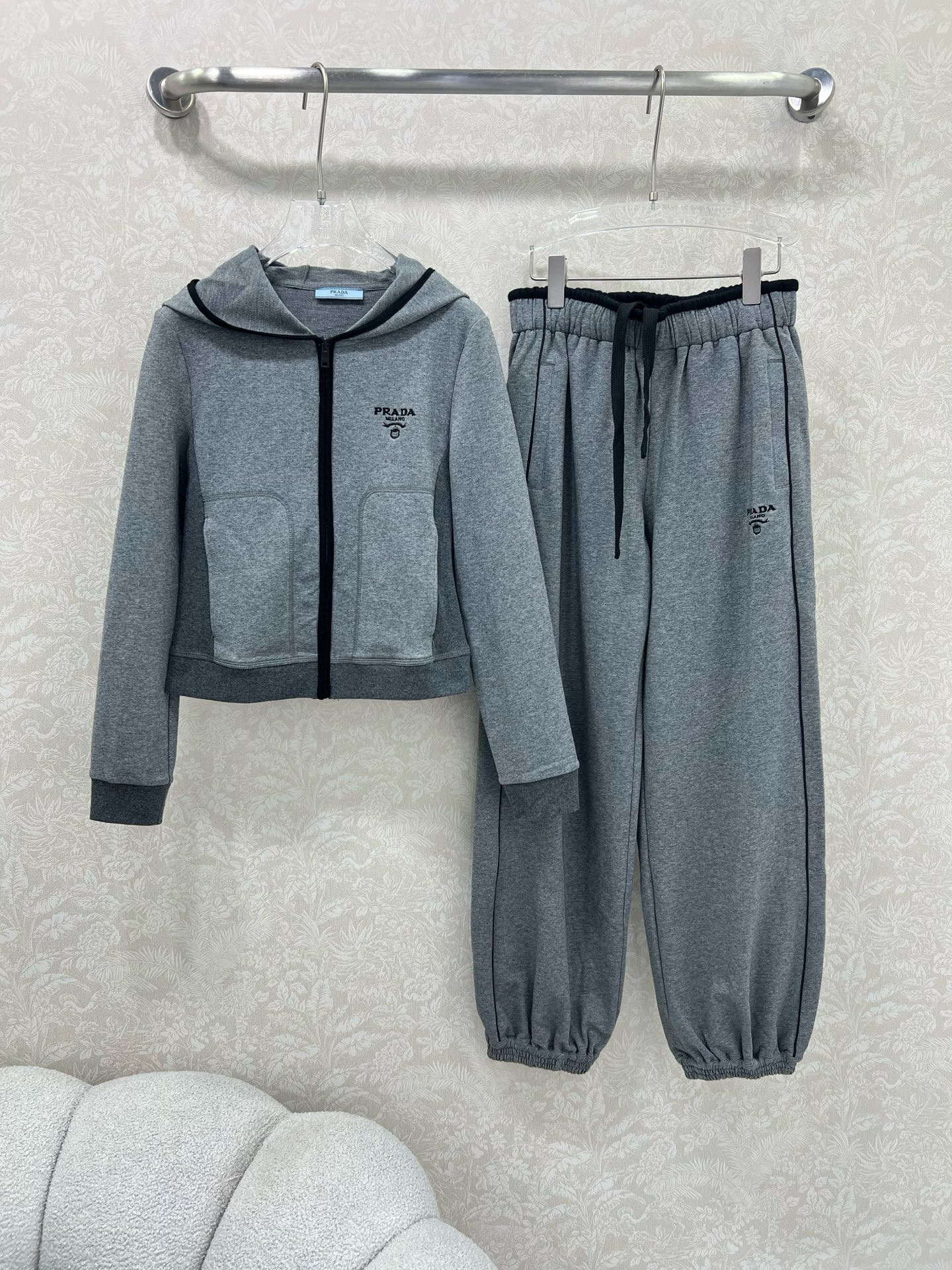 프라다 여자 세트