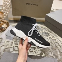 발렌시아가 남여공용 부츠