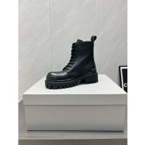 발렌시아가 남여공용 부츠