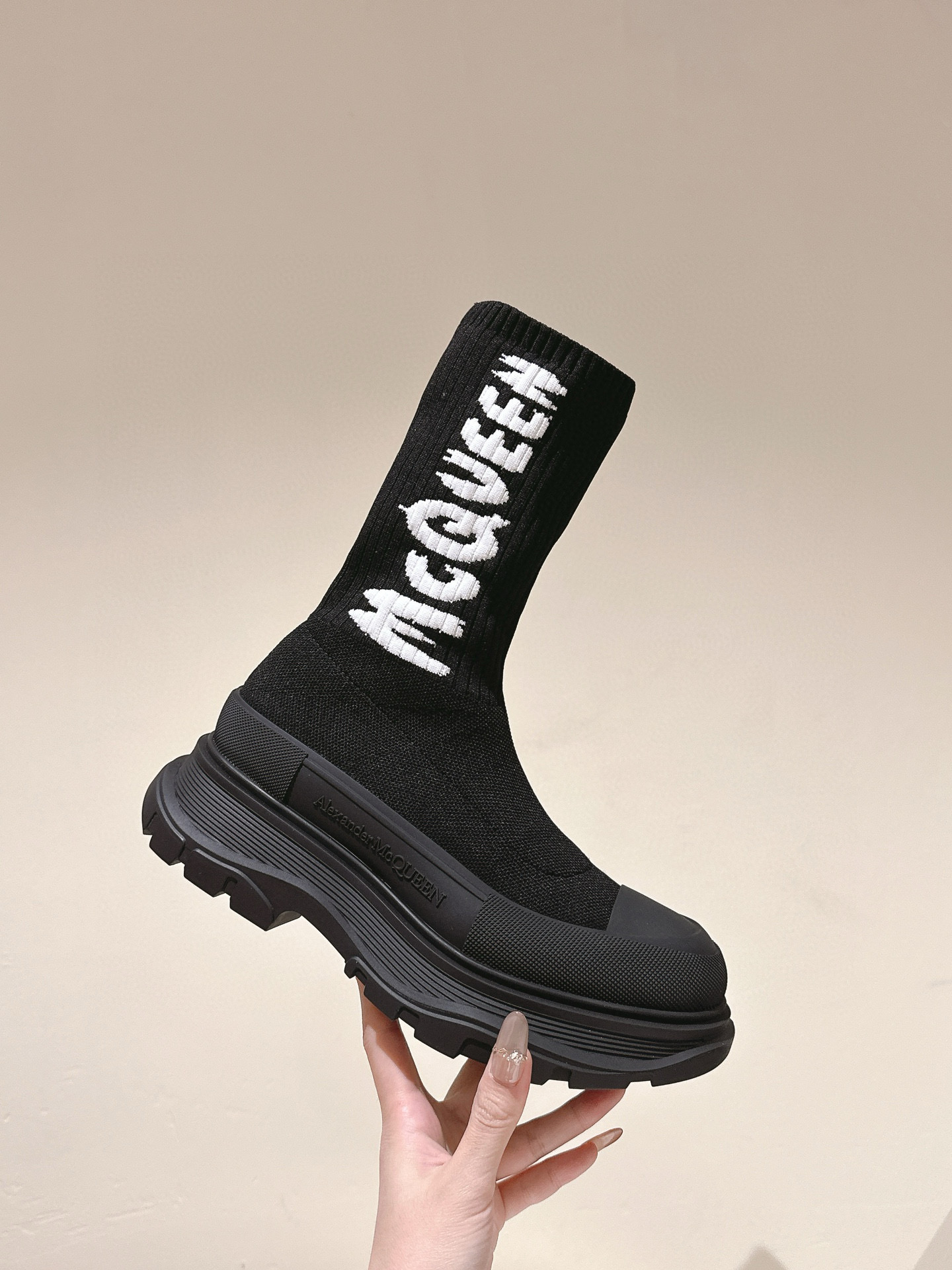 알렉산더 맥퀸 남여공용 부츠