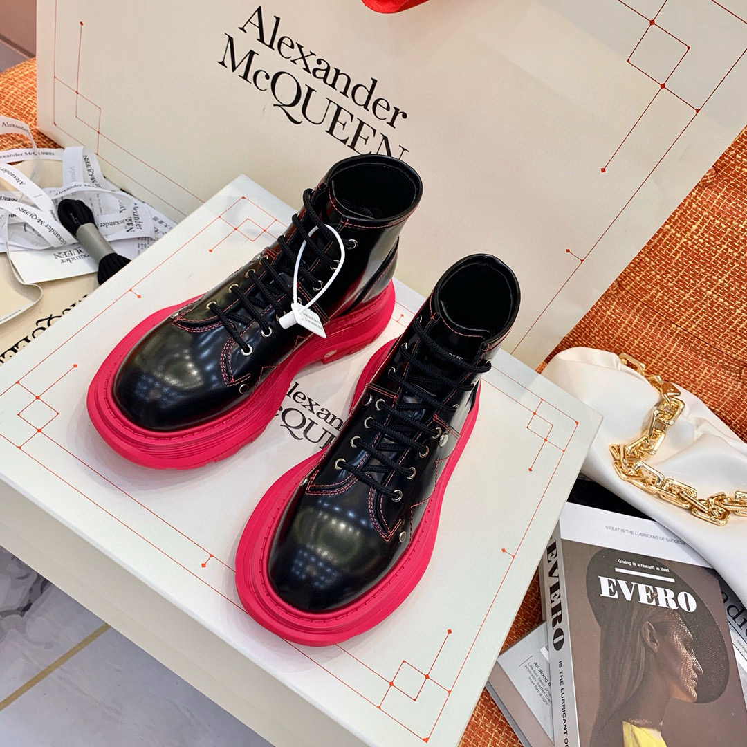 알렉산더 맥퀸 여자 부츠