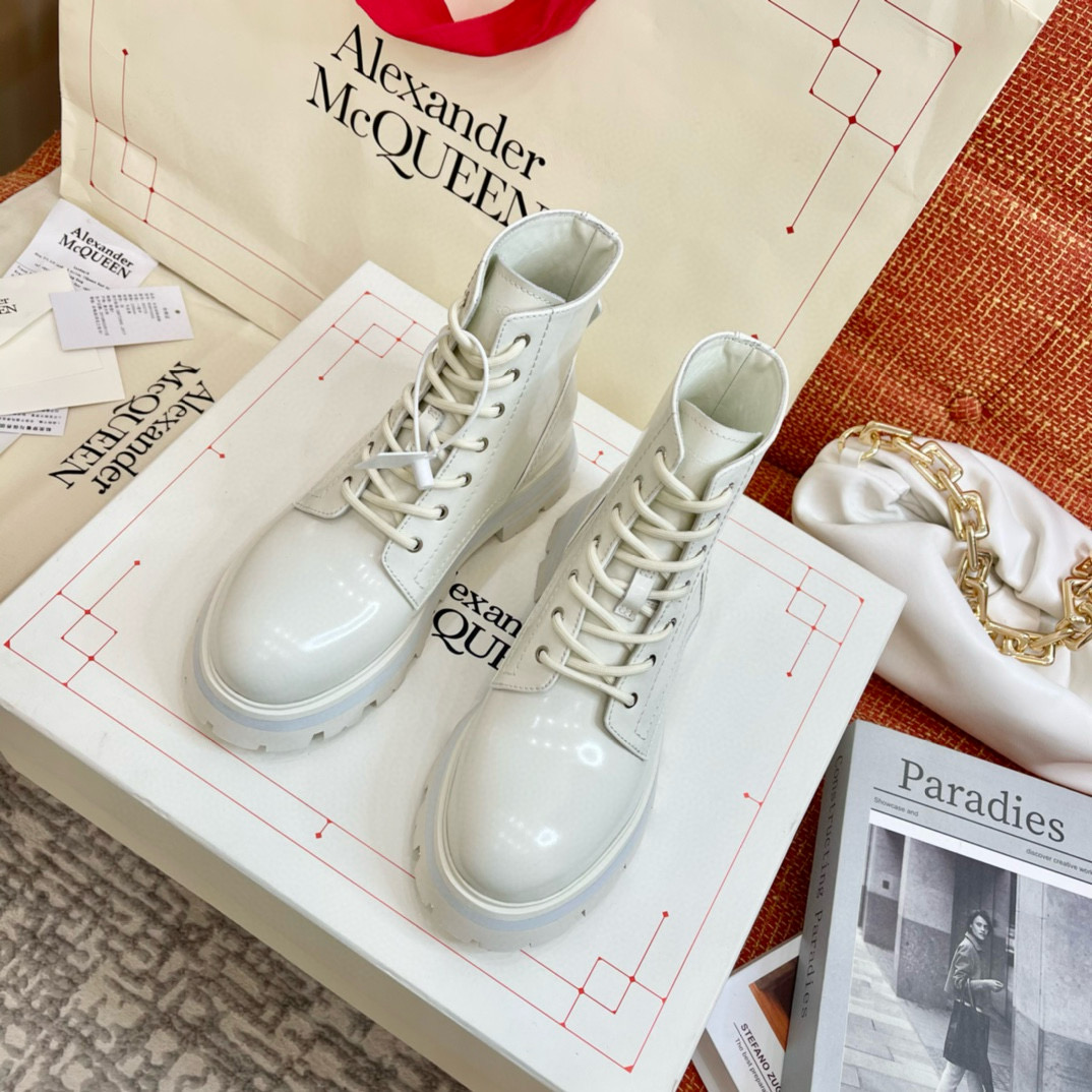 알렉산더 맥퀸 여자 부츠