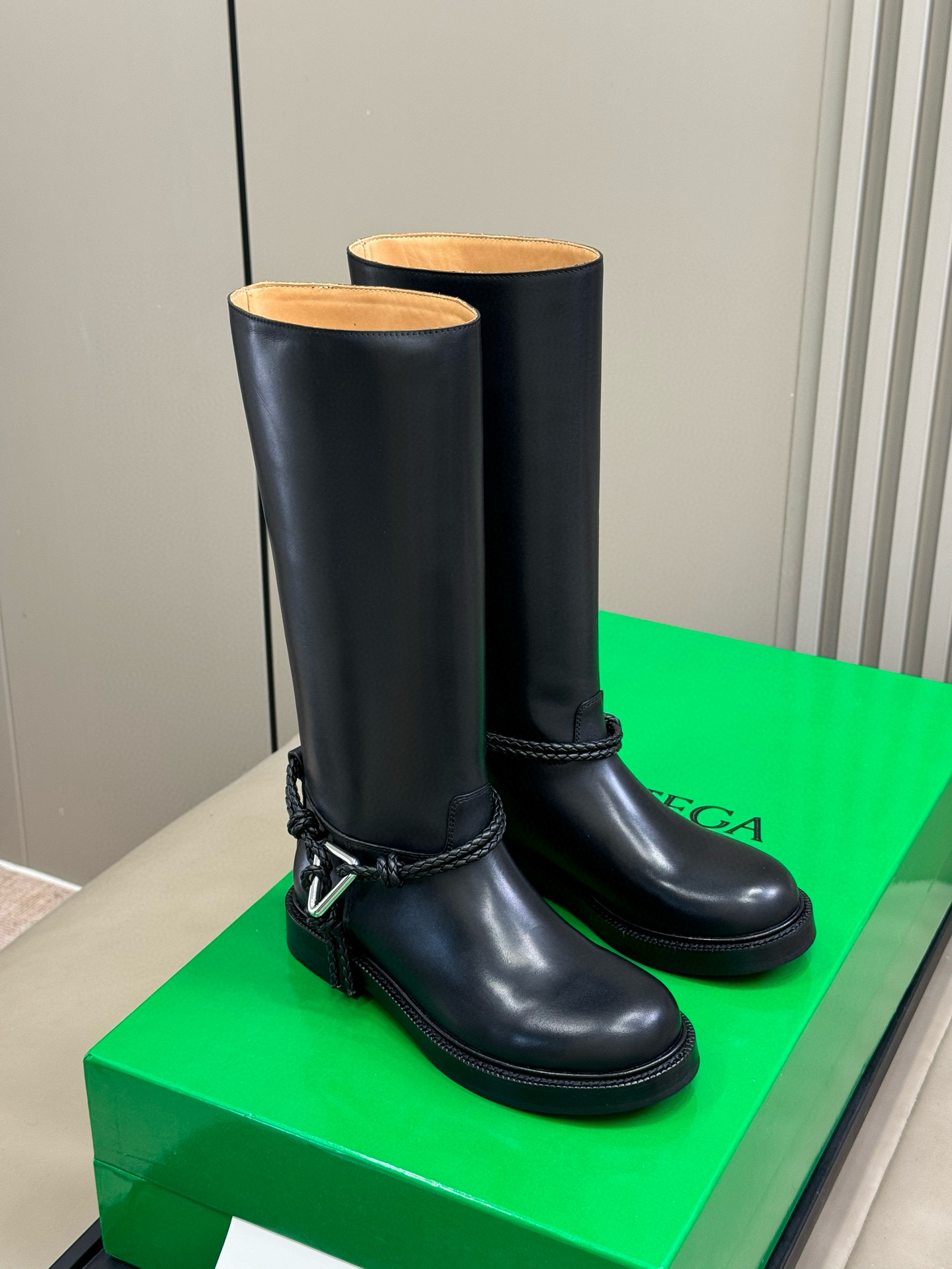 보테가베네타 여자 부츠