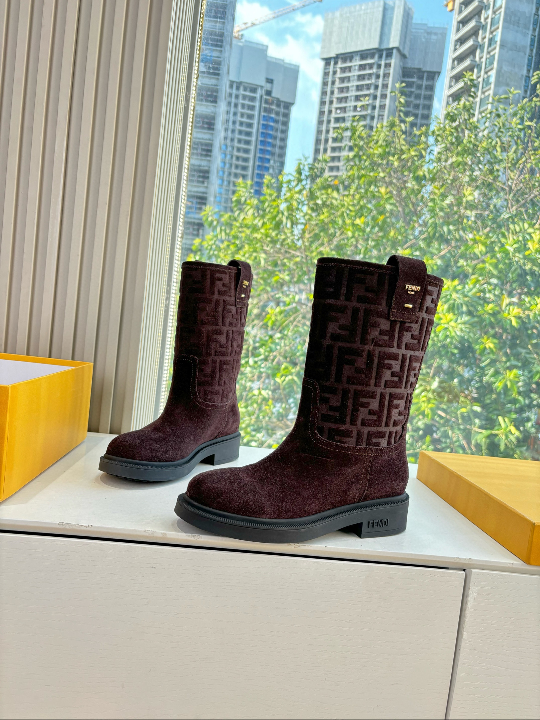 펜디 5CM 여자 부츠