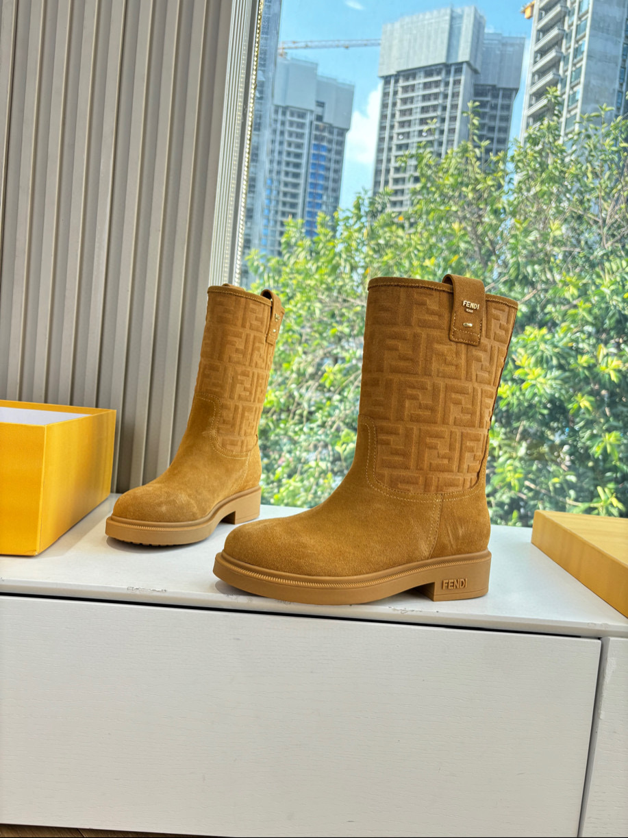 펜디 5CM 여자 부츠