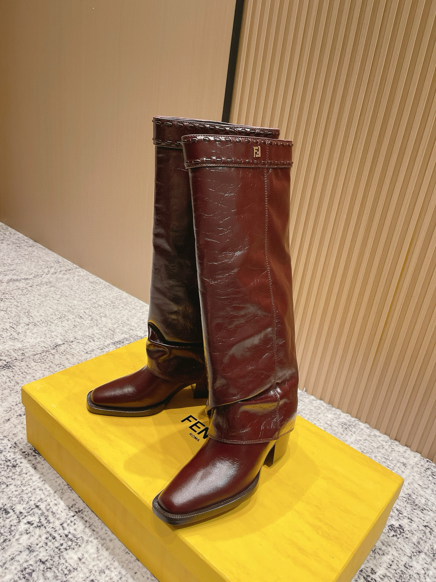 펜디 6CM 여자 부츠