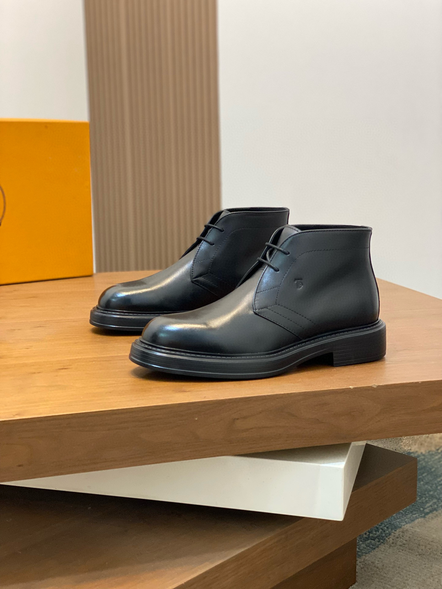 토즈 남자 부츠