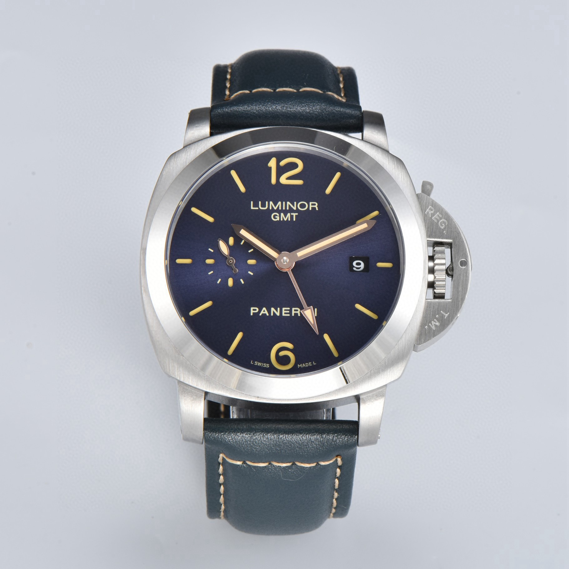 파네라이 A급 남자 시계