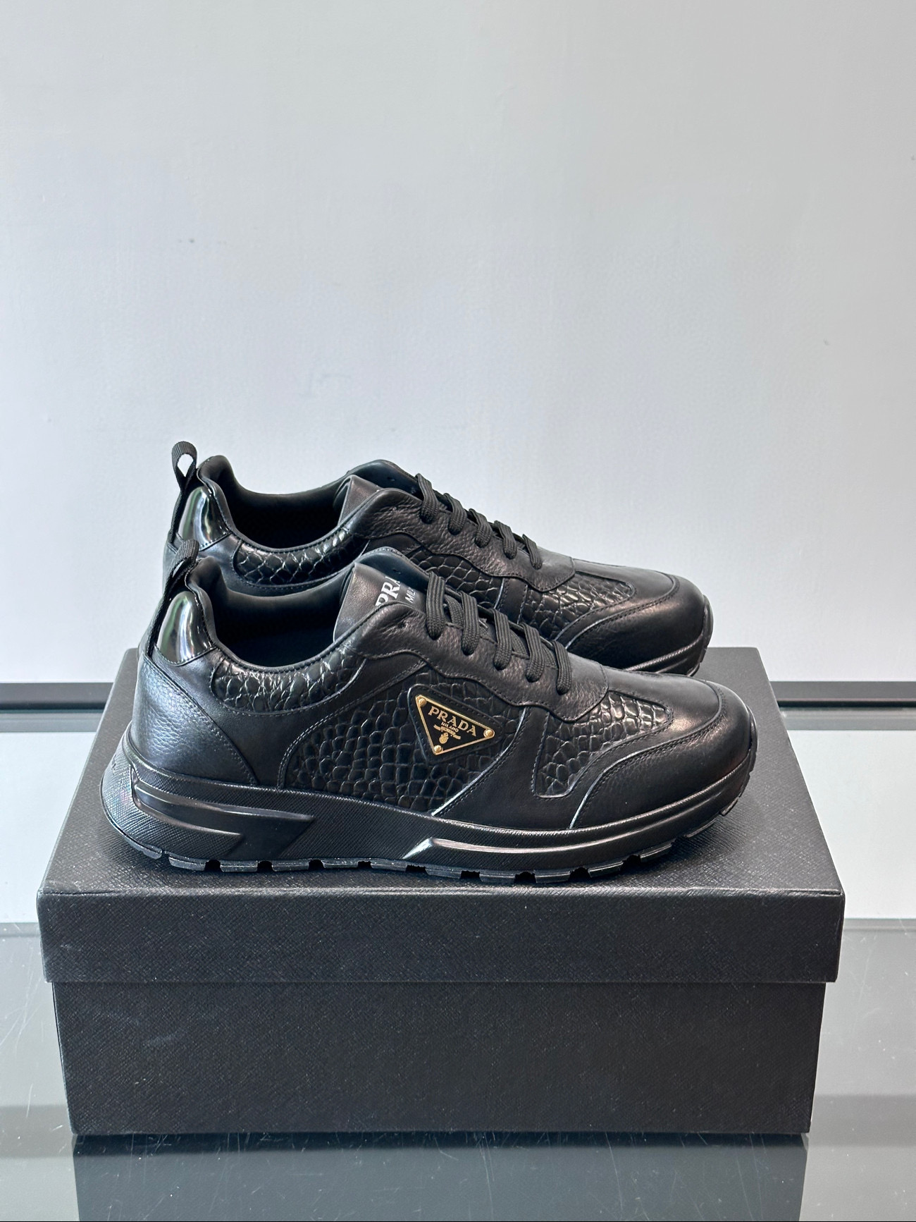 프라다 남자 스니커즈 신발 운동화